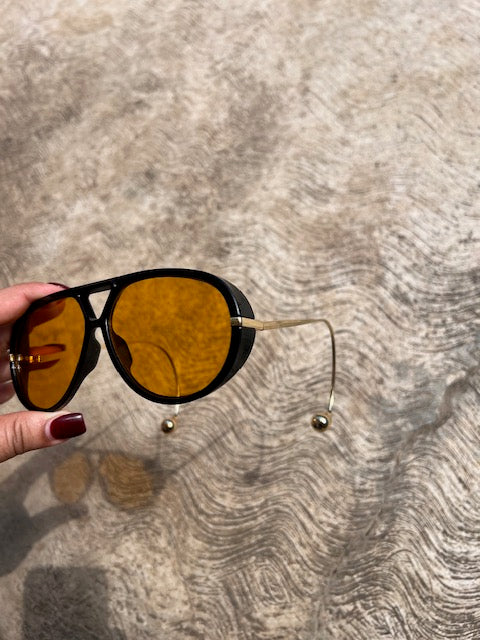 Lentes Aviadores Naranja Aro Negro Patillas Gold Gota Extremo