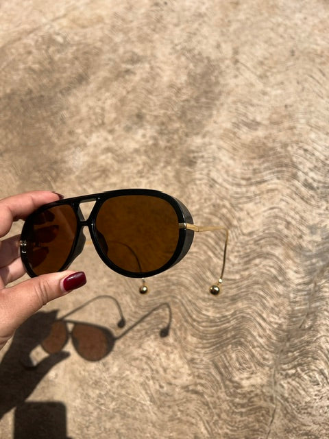 Lentes Aviadores Café Aro Negro Patillas Gold Gota Extremo