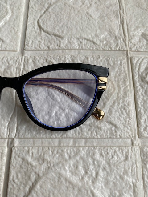 Lentes Cat Eye Negros Con 2 Lineas Doradas