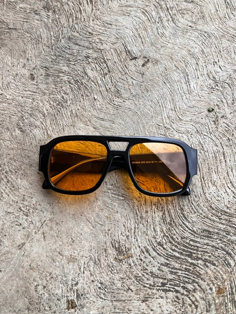 Lente Cuadrado Amarillo Aro Negro