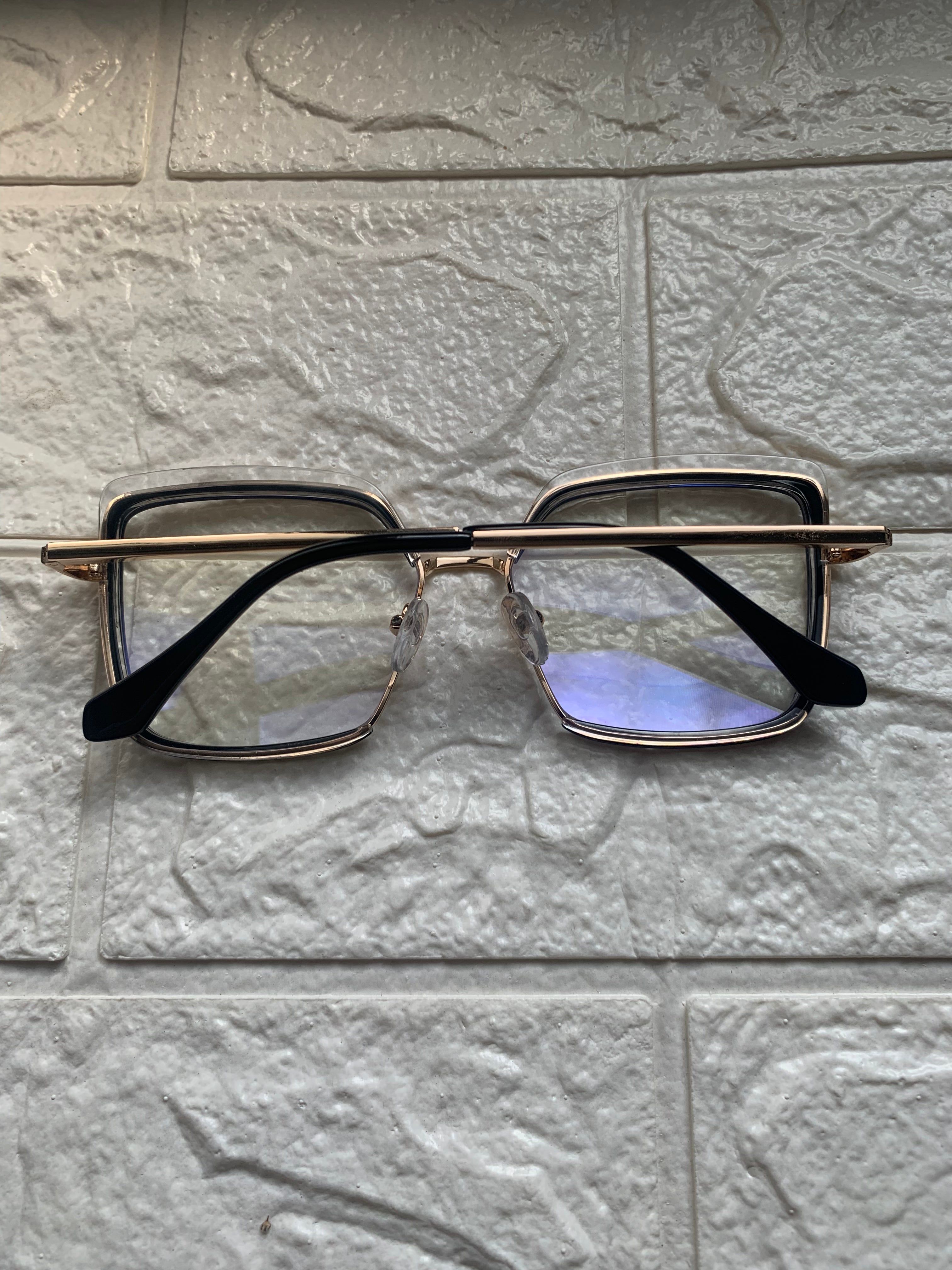 Lentes Cuadrados Clear, Negro y Gold