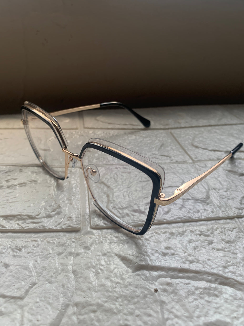 Lentes Cuadrados Clear, Negro y Gold