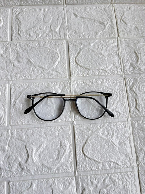 Lentes Semiredondos Negro Con Dorado