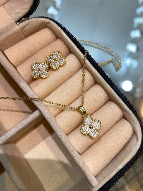 Set Van Cleef Gold