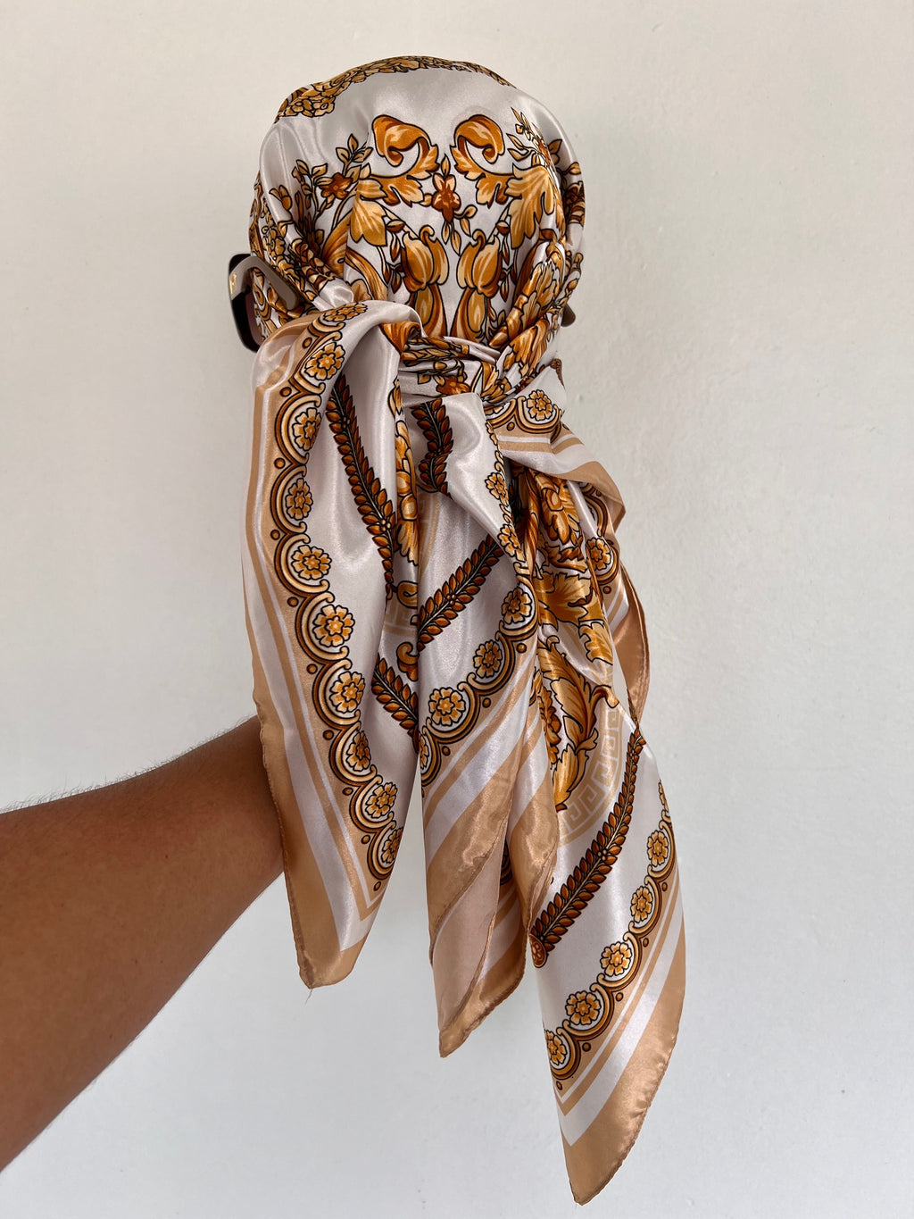 Bandana Beige & Gold