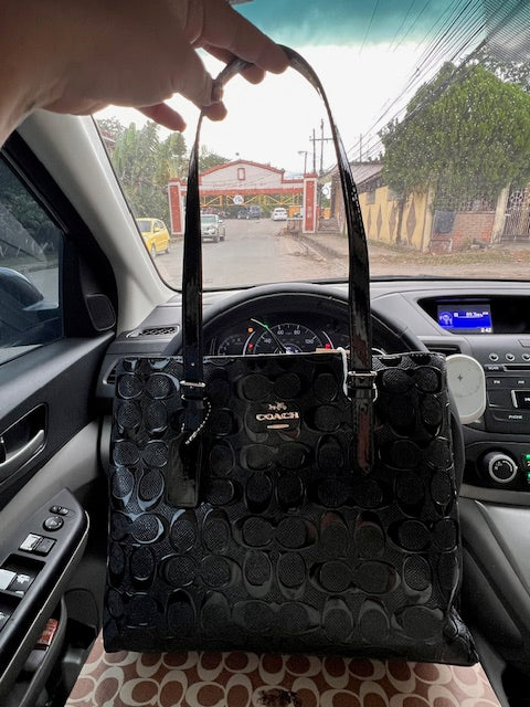 Cartera Coach Grande Negra