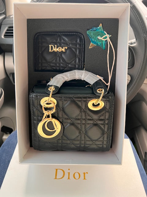Cartera Lady Dior con Monedero y Llavero
