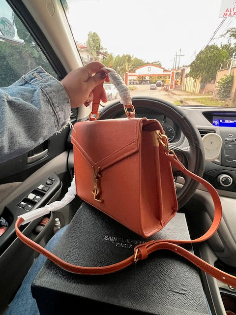 Cartera Formal YSL Cafe