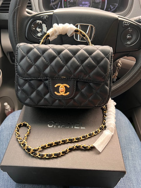 Cartera Chanel Negra c/ Dorado
