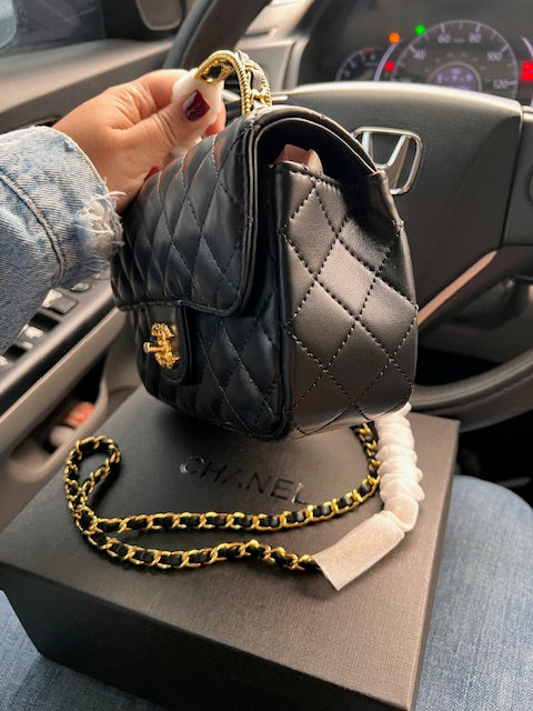 Cartera Chanel Negra c/ Dorado