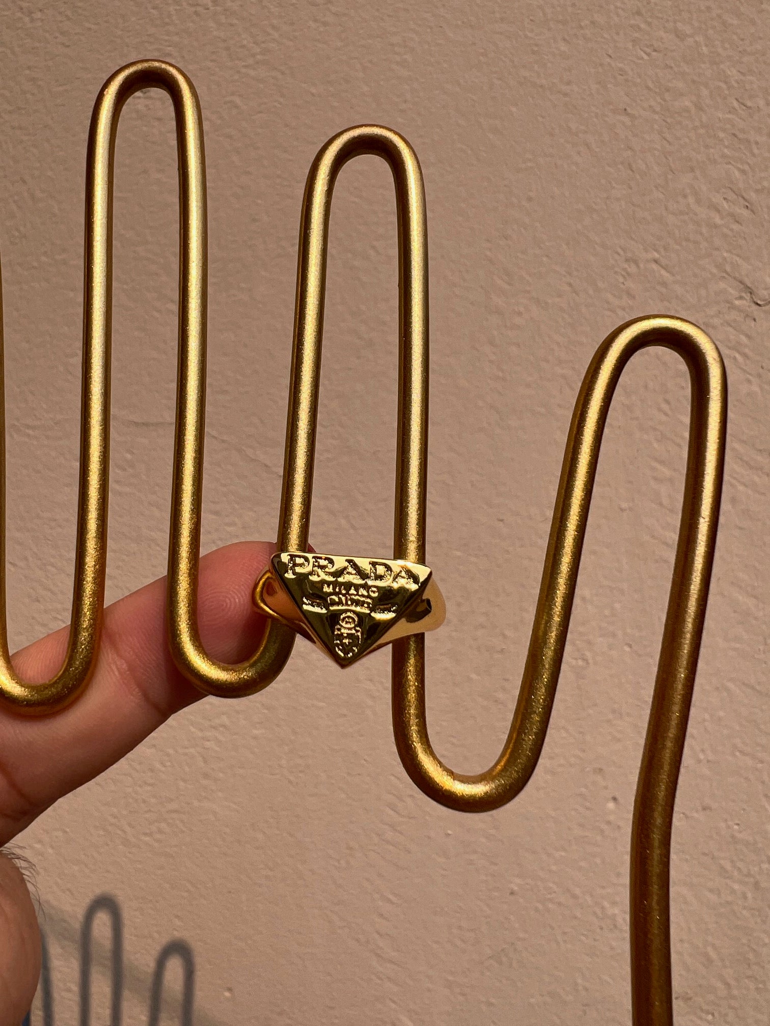 Anillo PRADA Gold Plane