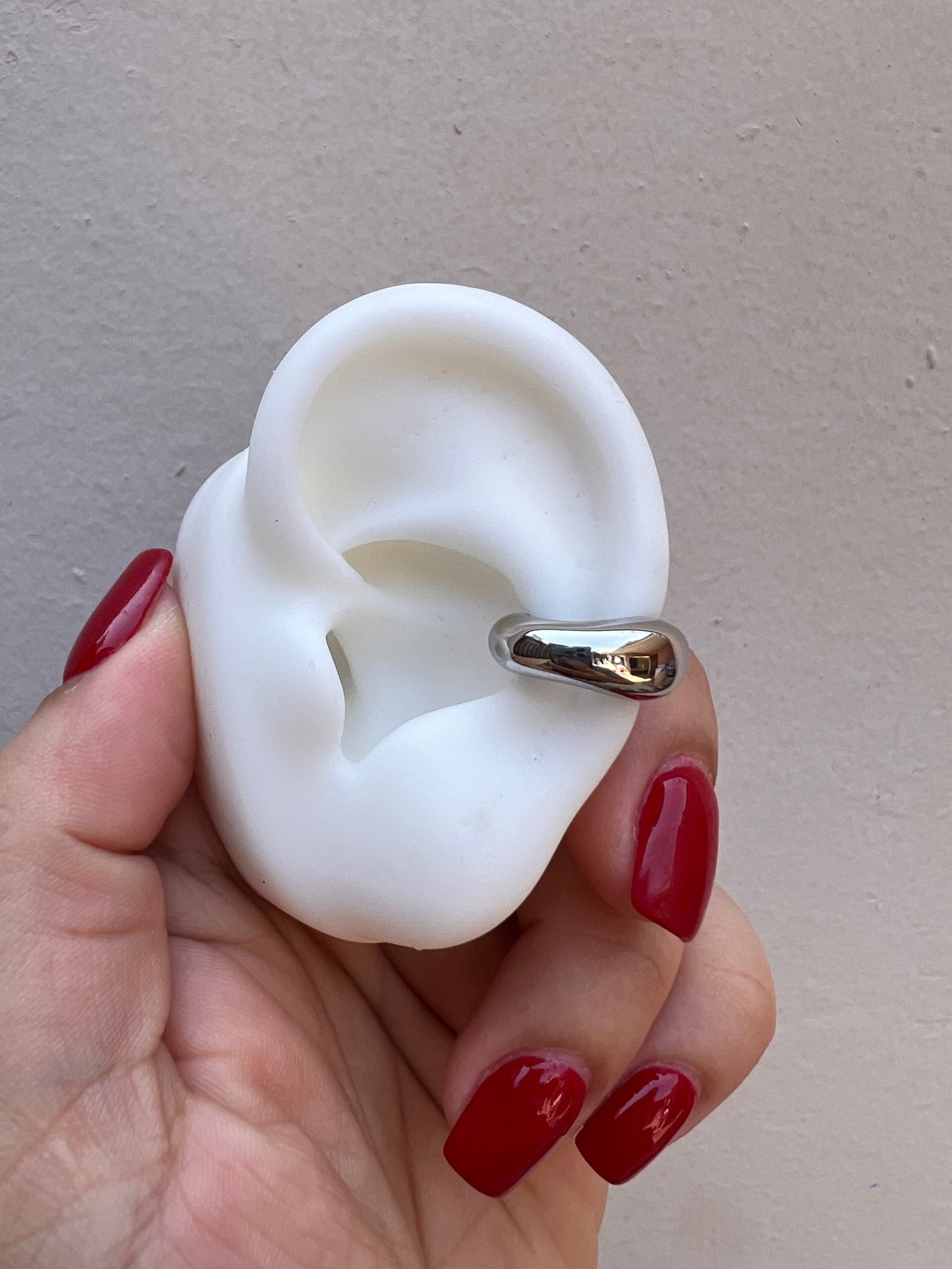 Ear cuff desnivel silver