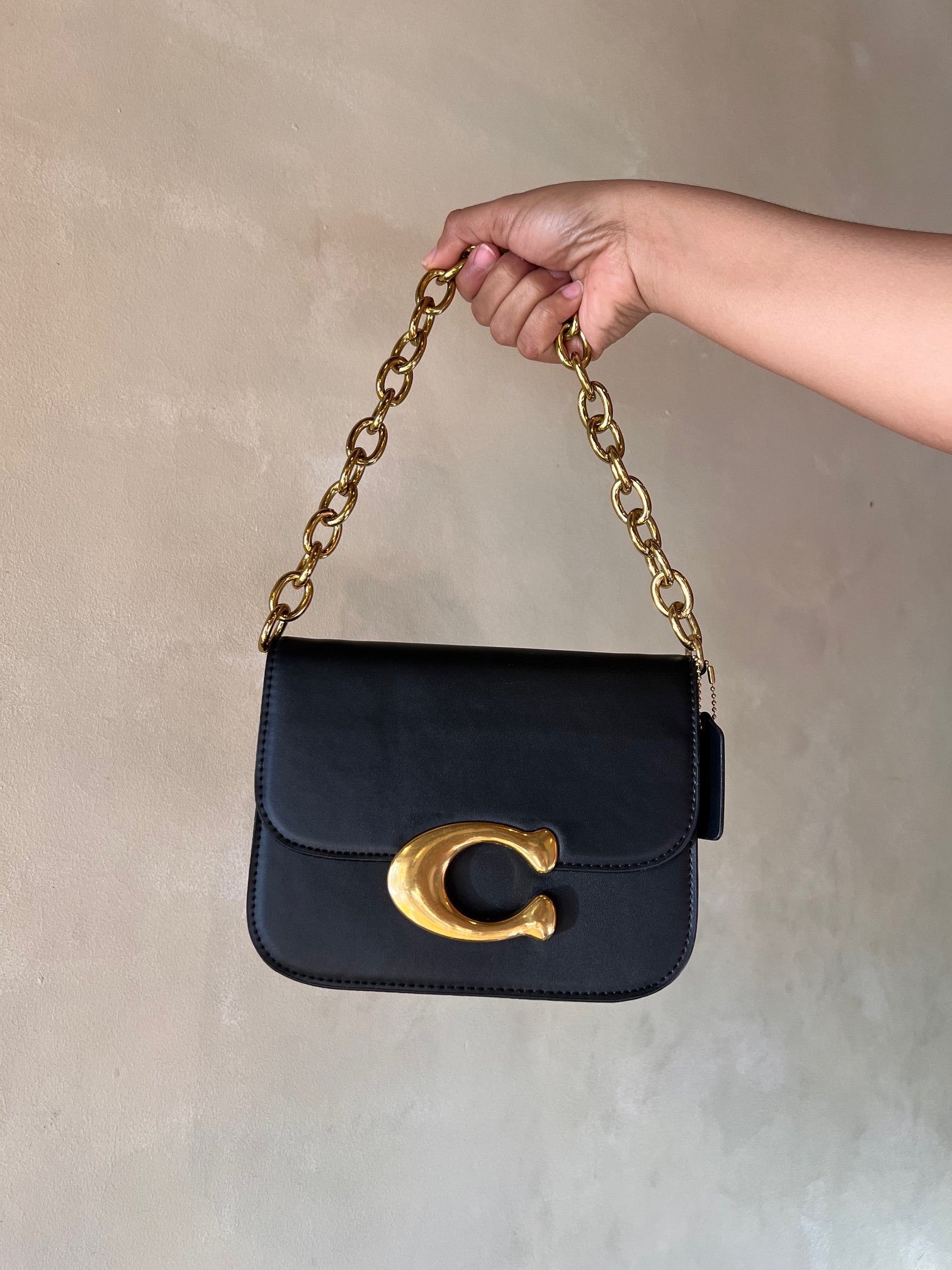 Cartera Coach Negra