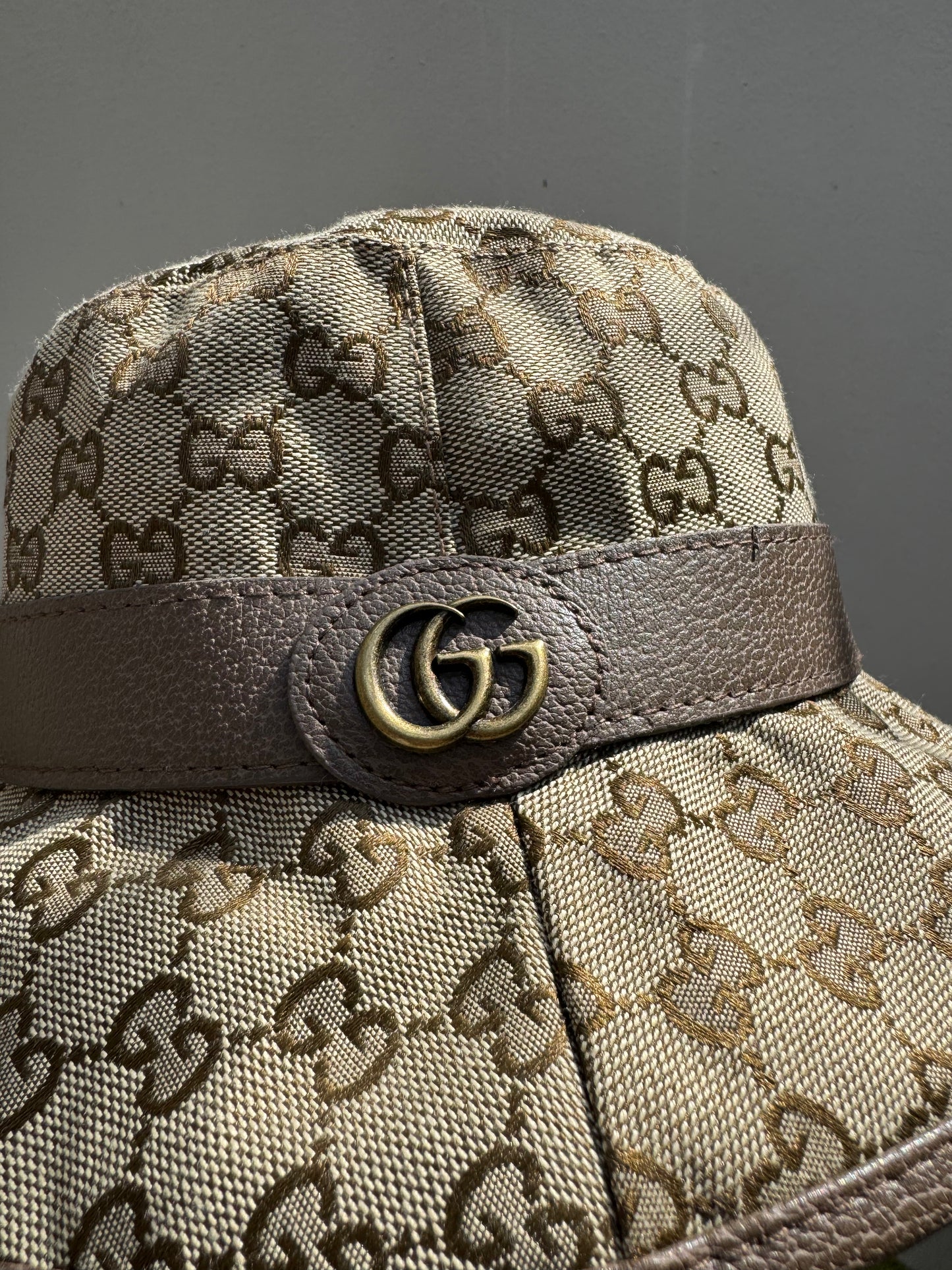Bucket Hat Gucci Cafe