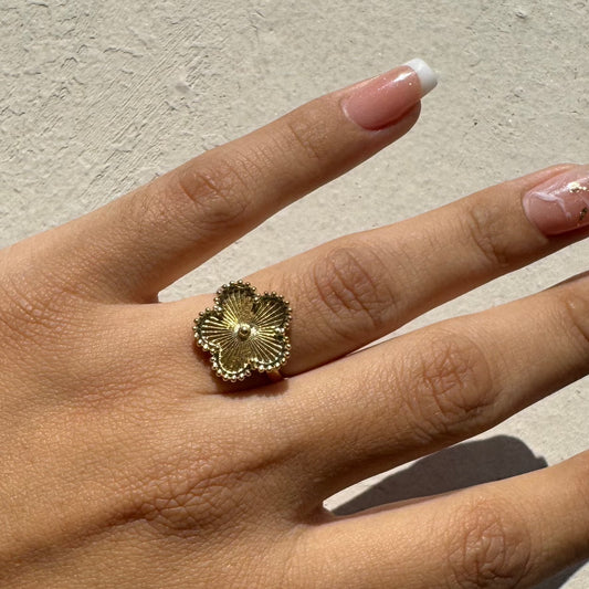 Anillo Tipo Van Cleef Gold Ajustable