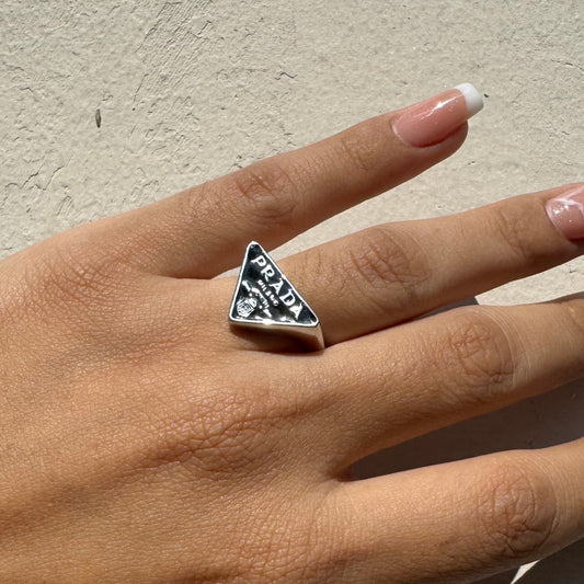 Anillo Prada Negro
