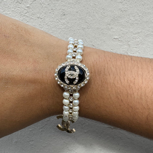 Brazalete Chanel Perlas