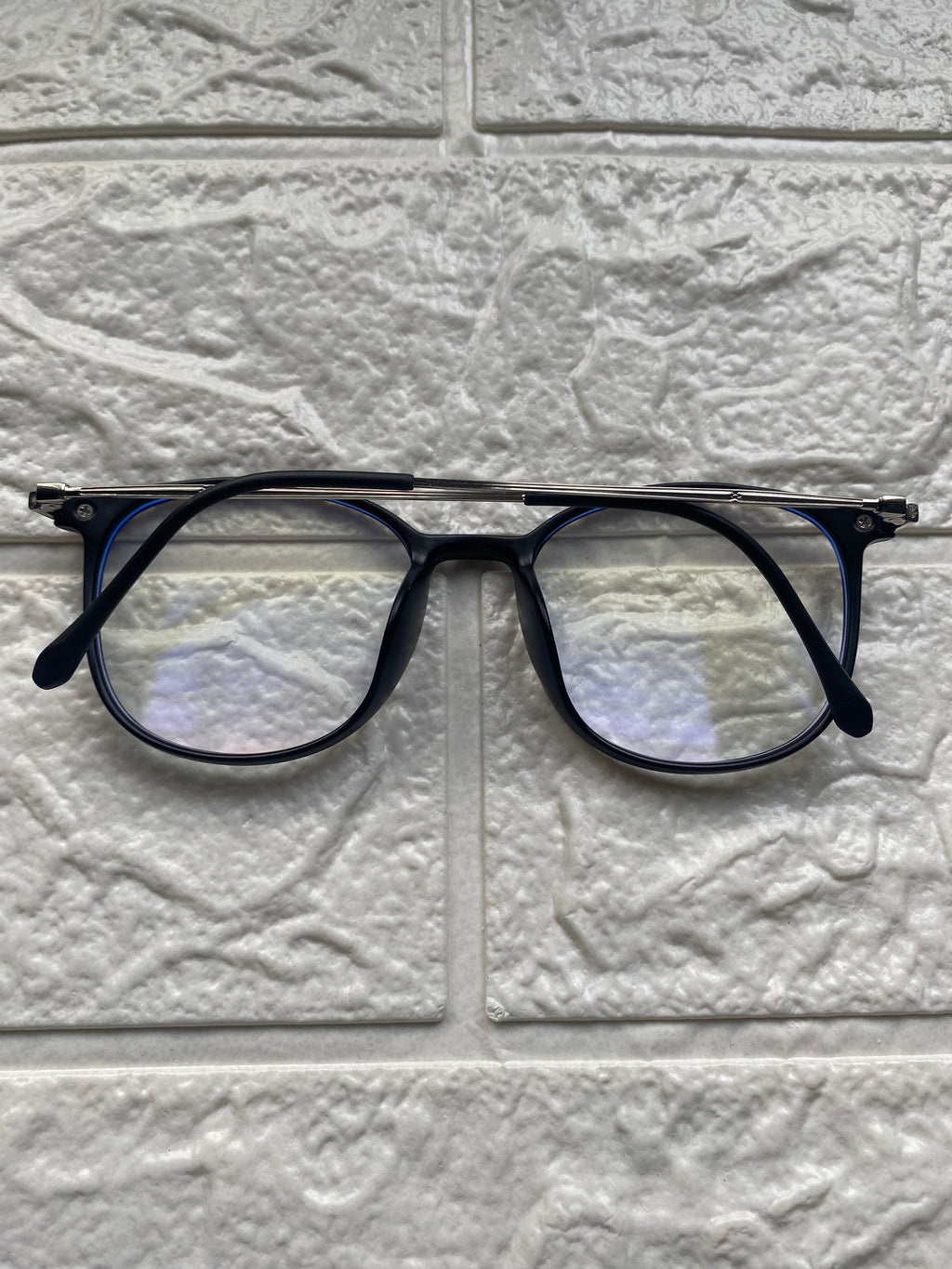 Lentes Semiredondos Negros y Silver