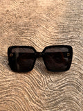 Lentes DIOR cuadrados negro letras gold mate