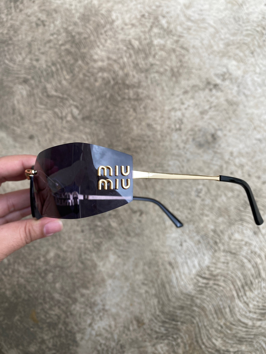Lentes Miu Miu Vintage Negros Patillas Metal
