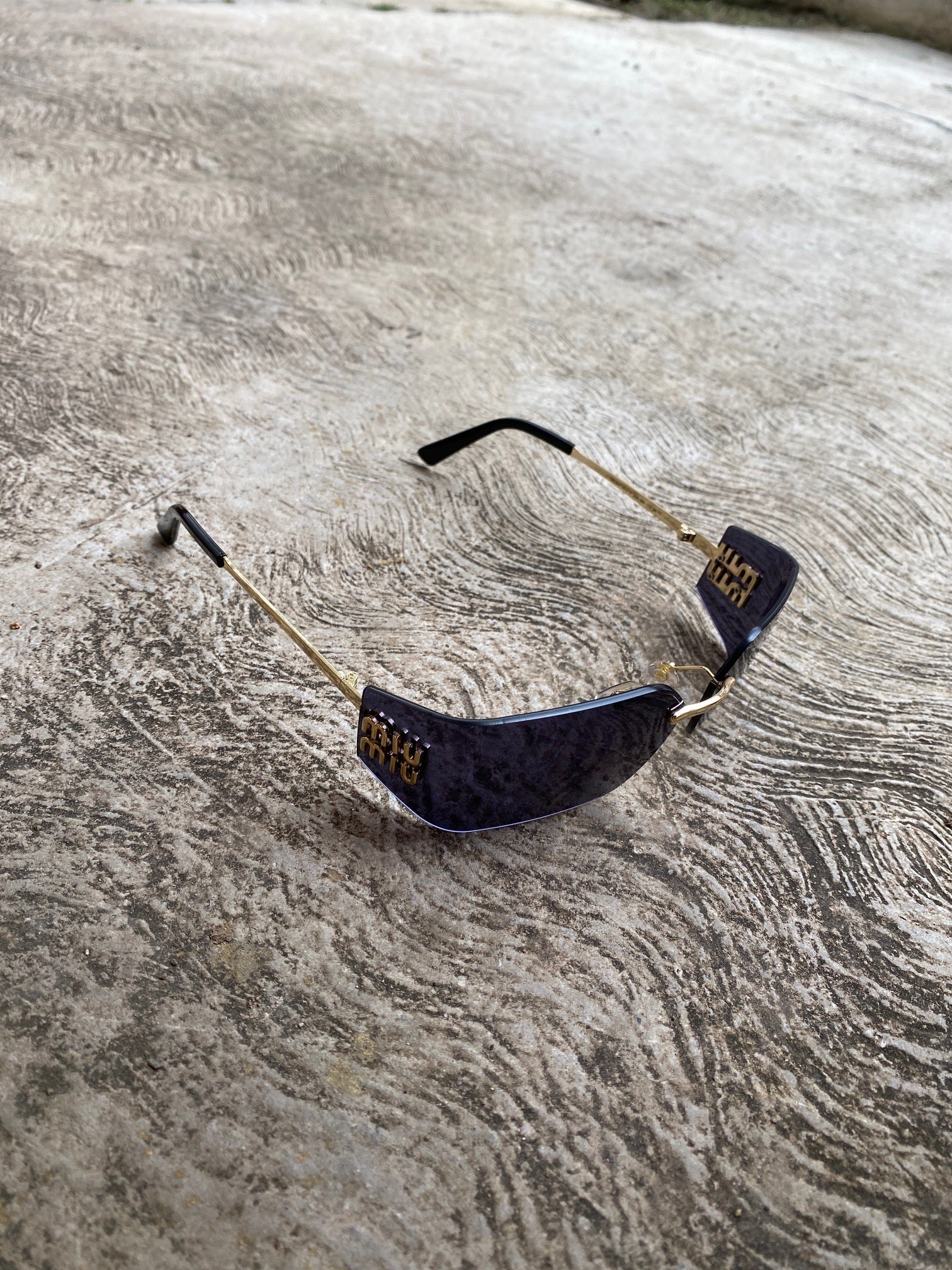 Lentes Miu Miu Vintage Negros Patillas Metal