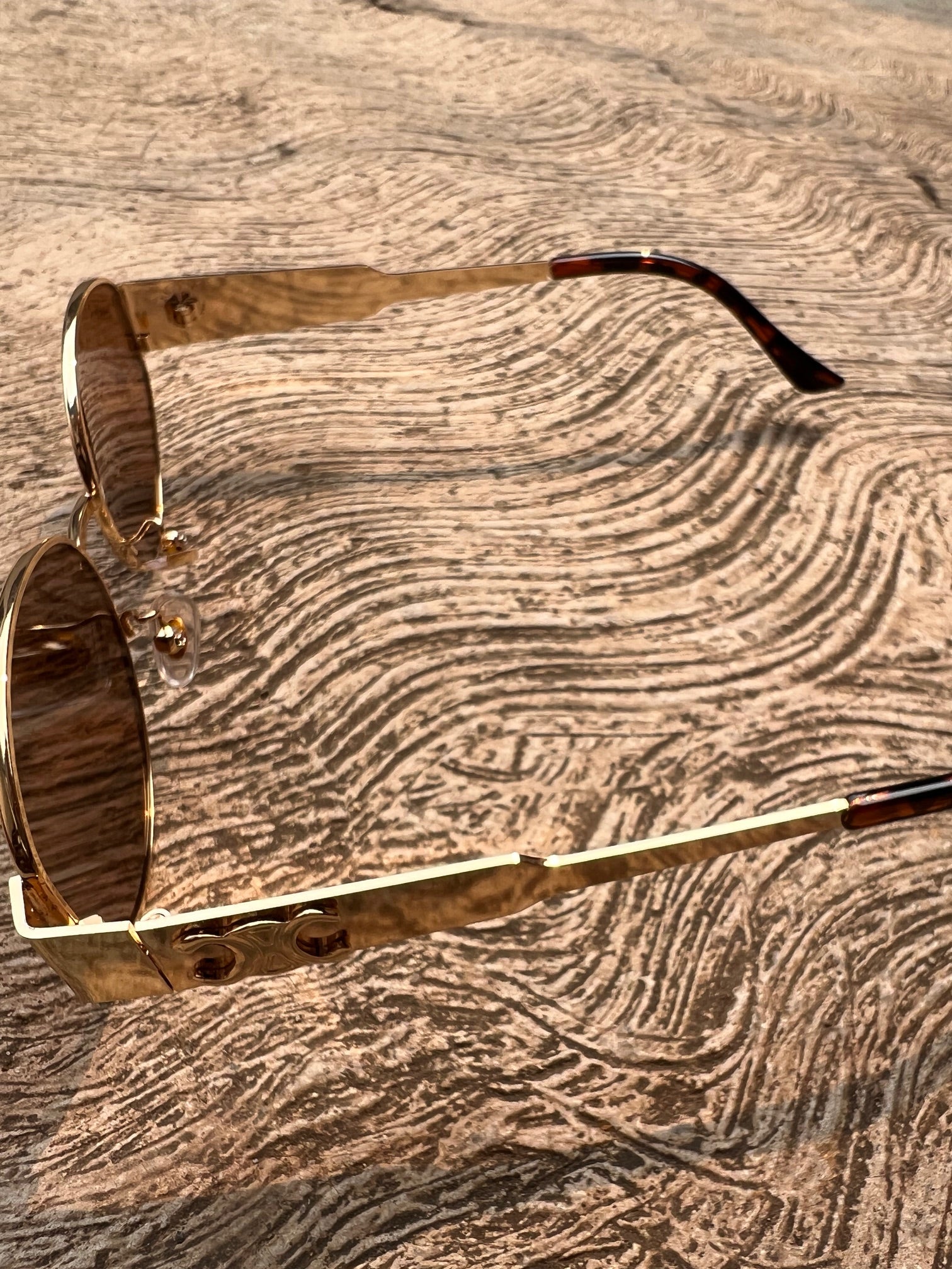 Lentes Celine cafe patillas gold