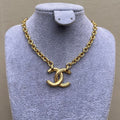 Necklace Chanel Gold Logo Grande