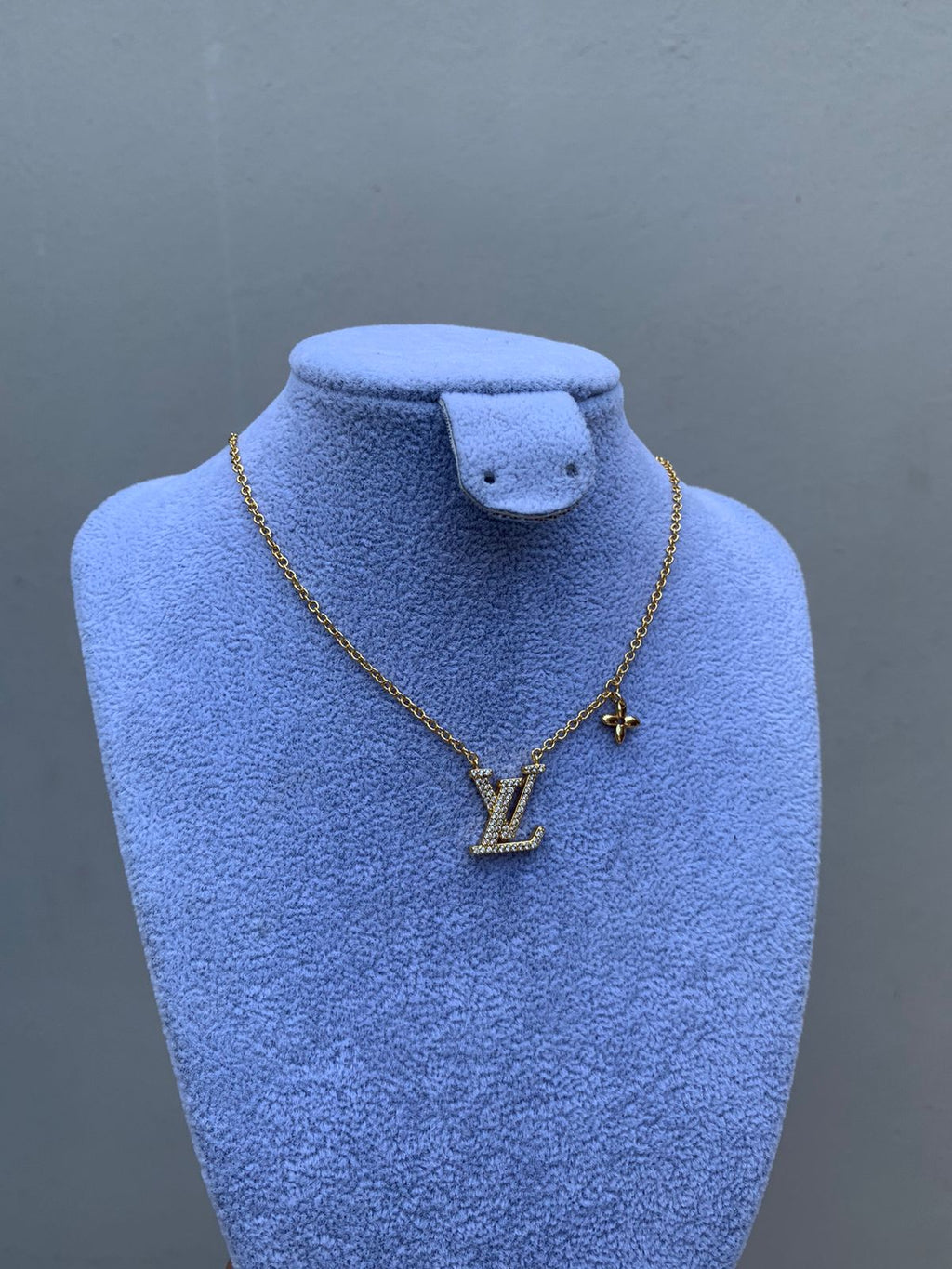 Cadena Louis Vuitton Gold
