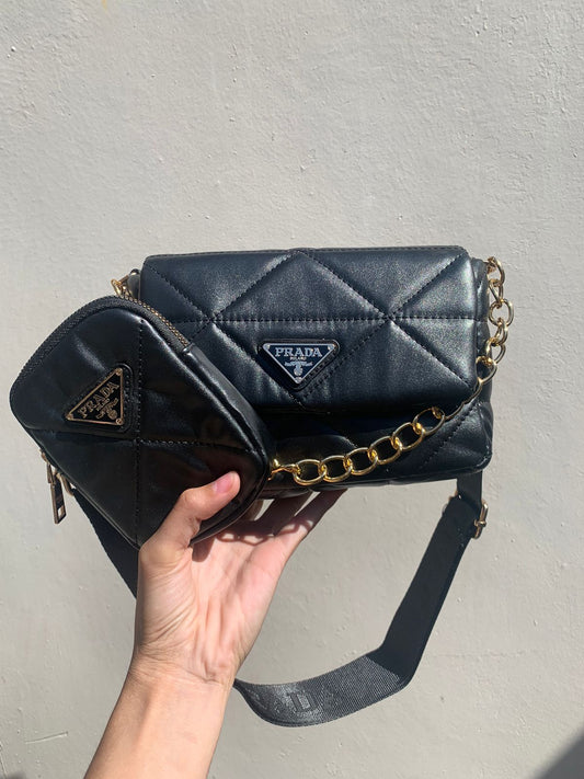 Cartera Prada con Mini Pouch