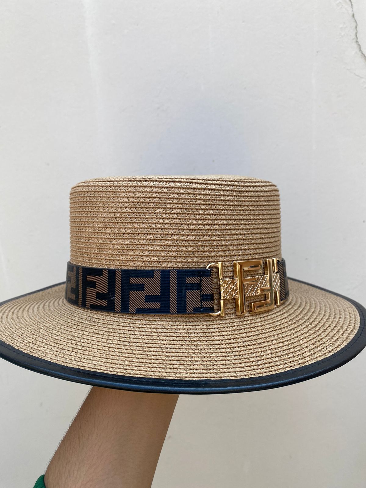 Hat Fendi Cafe
