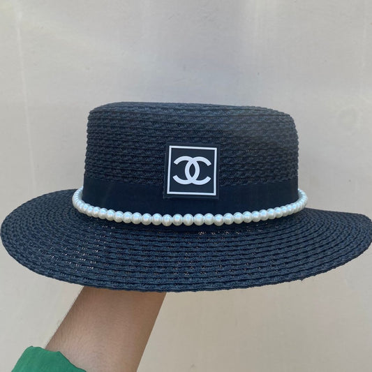 Hat Chanel con Perlas