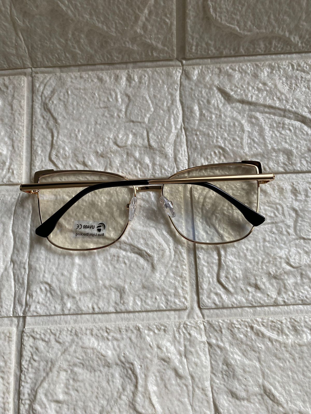 Lentes Cat Eye Gold Esquinas Cuadradas Negras
