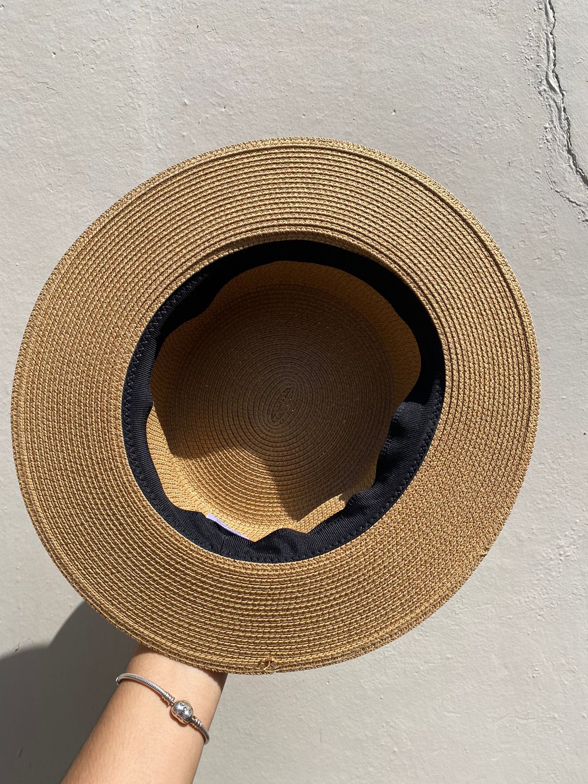 Hat Prada Caramelo