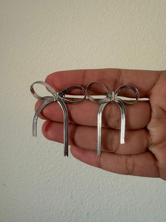 Studs coquette silver