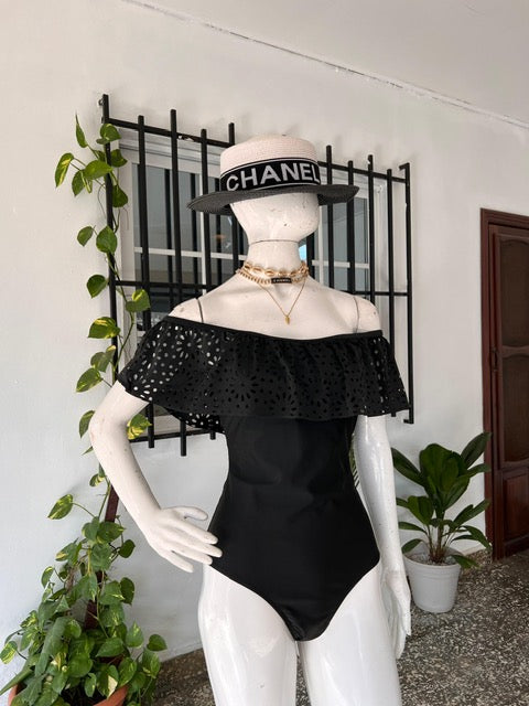 Traje de Baño Negro Campesino