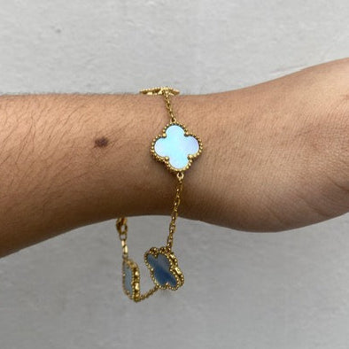 Brazalete Van Cleef Gold Treboles Gris Tornasol