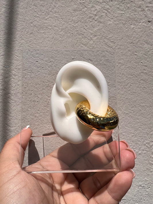 Earcuff Dona con Textura Gold
