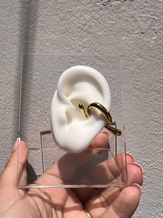 Earcuff Gold Minimalista