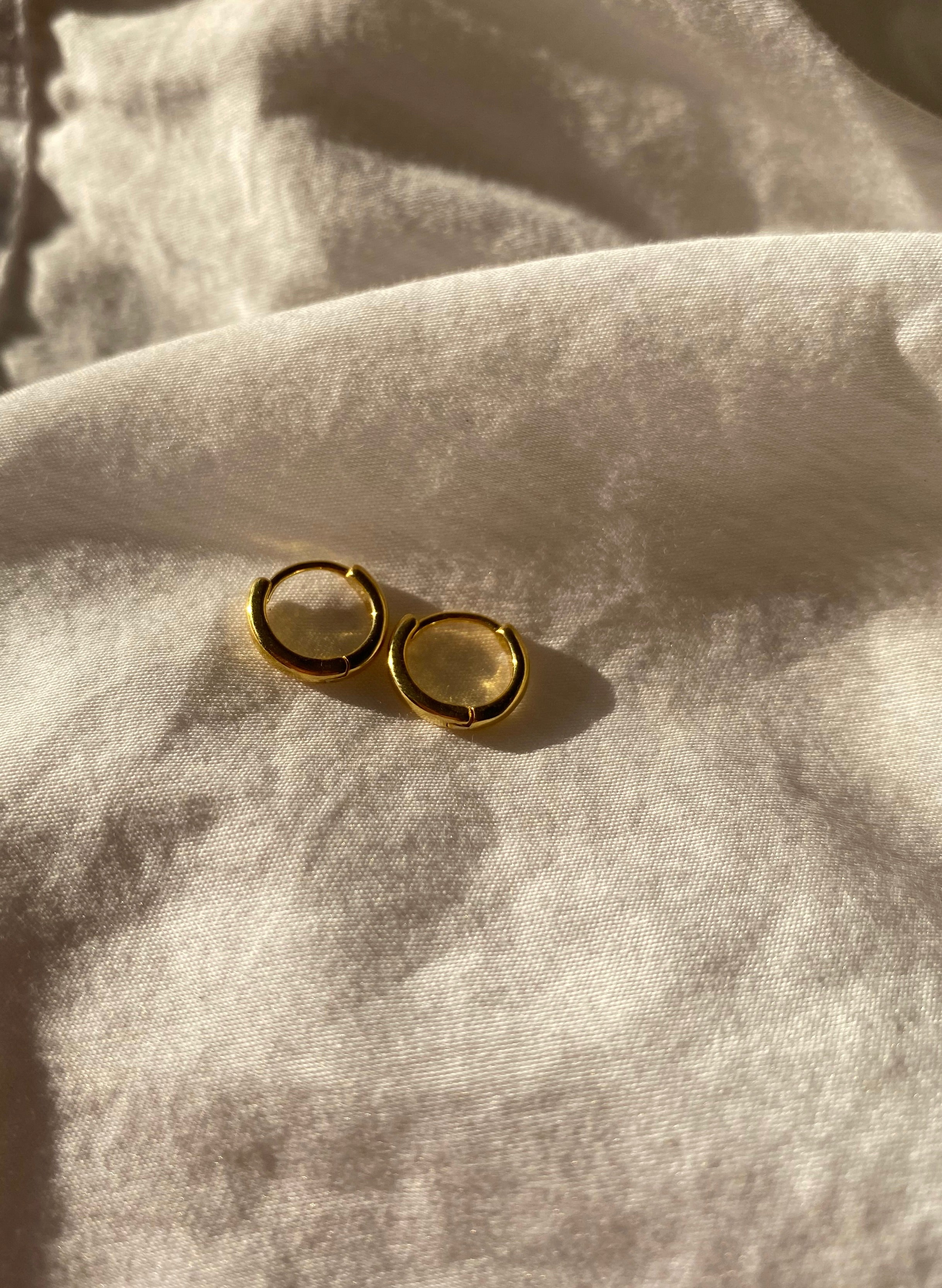 Mini Hoops Skinny Gold 7mm