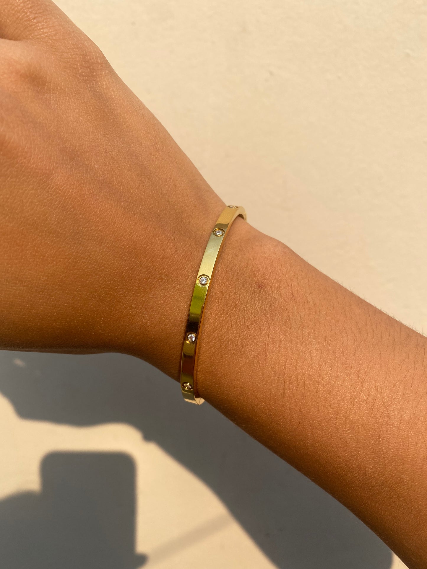 Bangle Gold & tipo Cartier Zircons 4mm