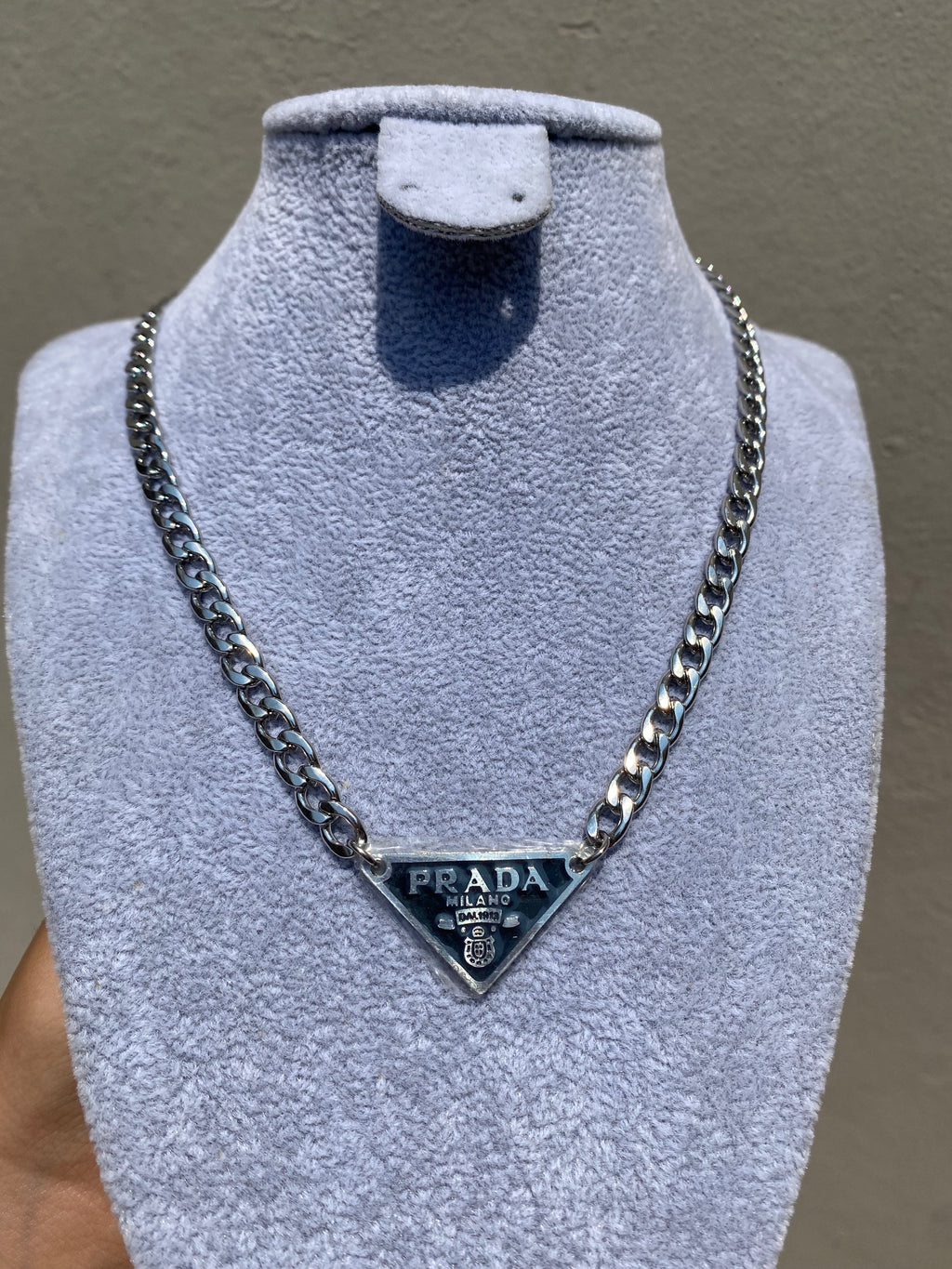 Cadena PRADA Negra