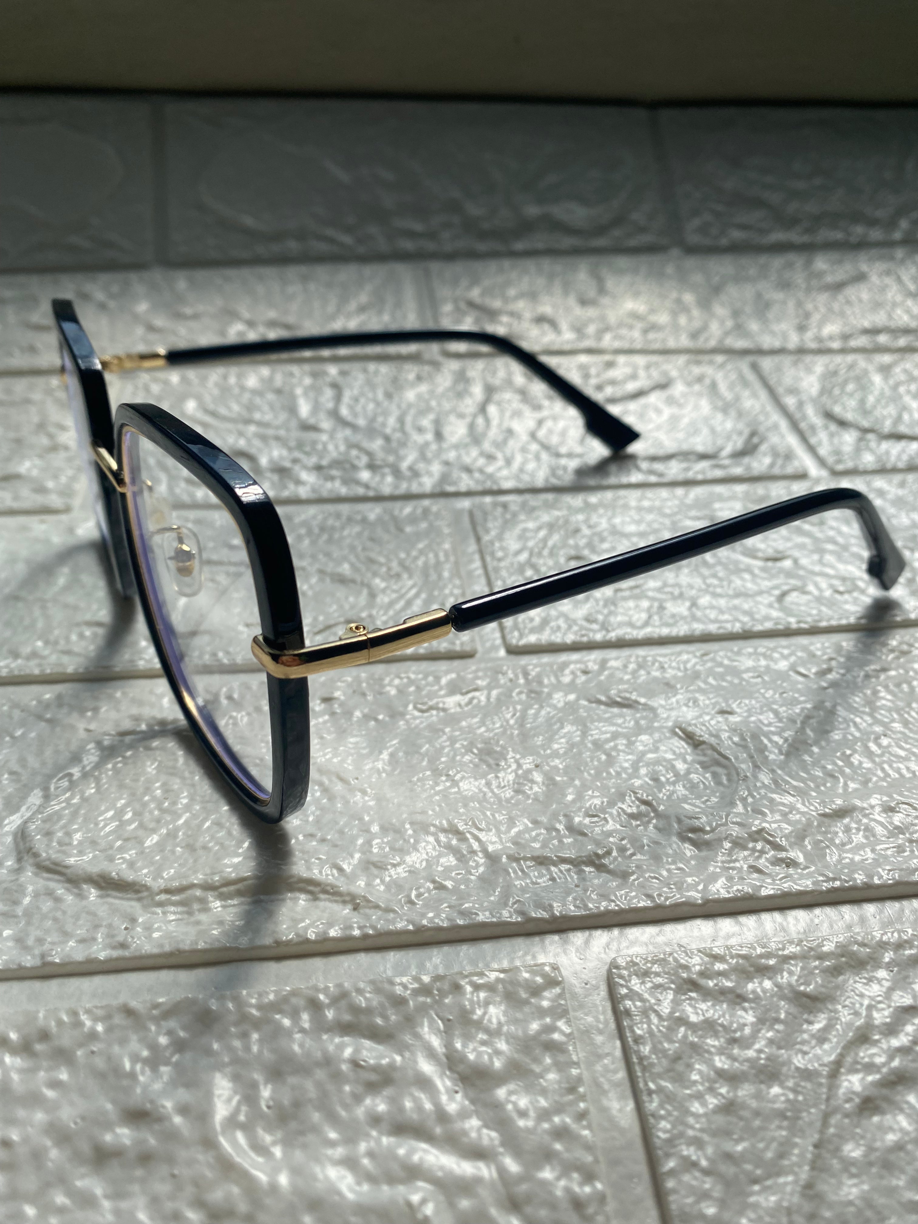 Lentes Cuadrados Negro y Gold