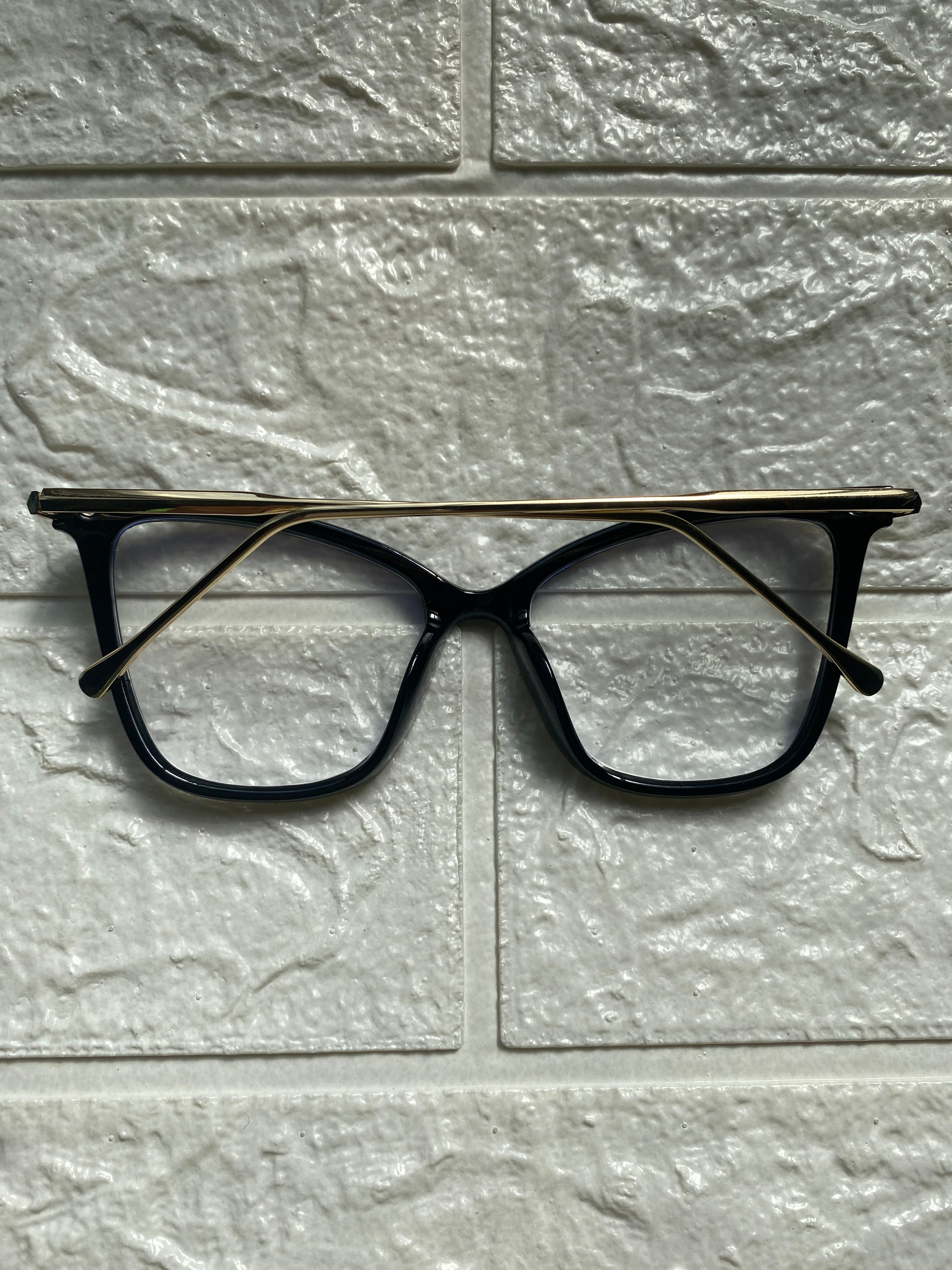 Lentes Cat Eye Clasico Negro y Gold
