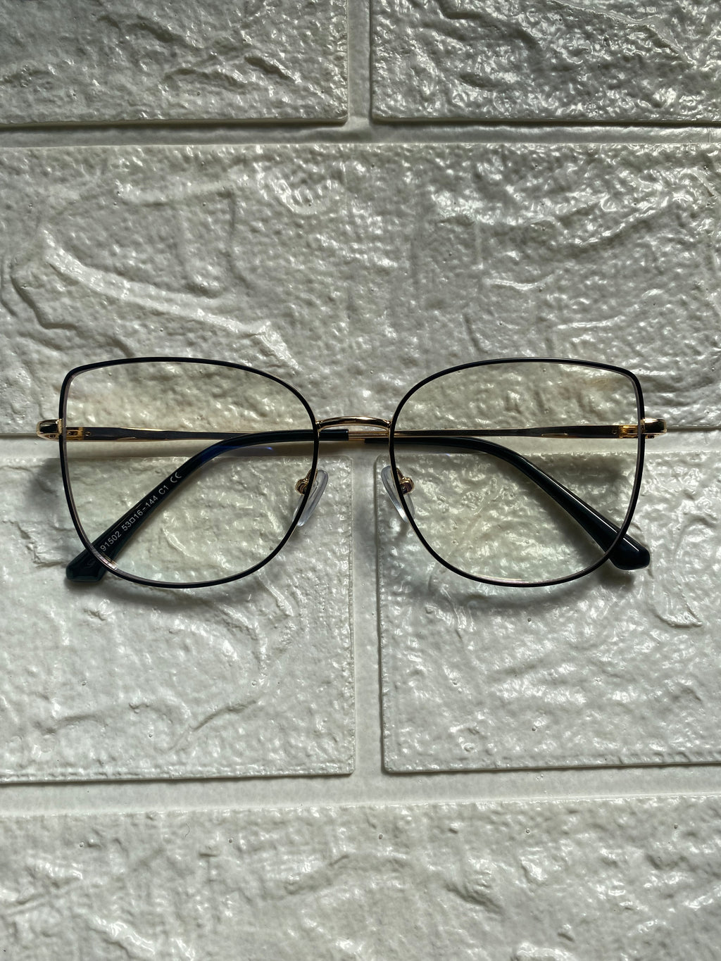 Lentes Cat Eye Gold con Frame Negro