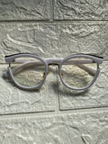 Lentes Blancos con Detalles Gold
