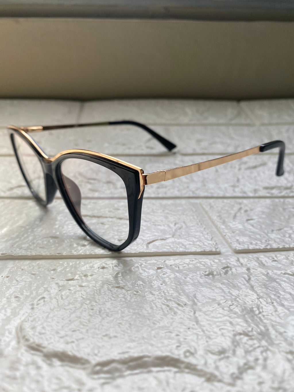 Lentes Classy Negros y Gold