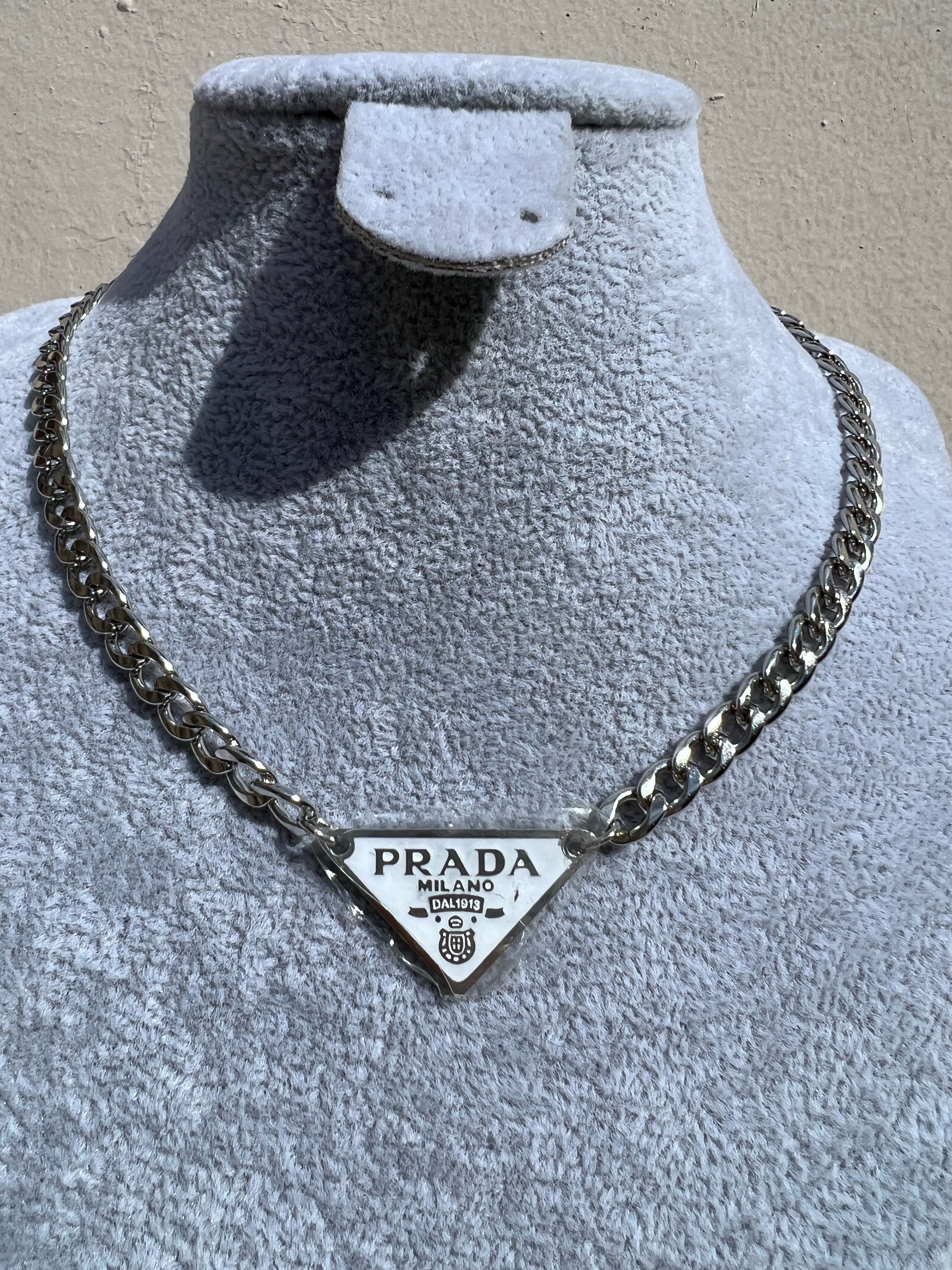Cadena PRADA Blanca