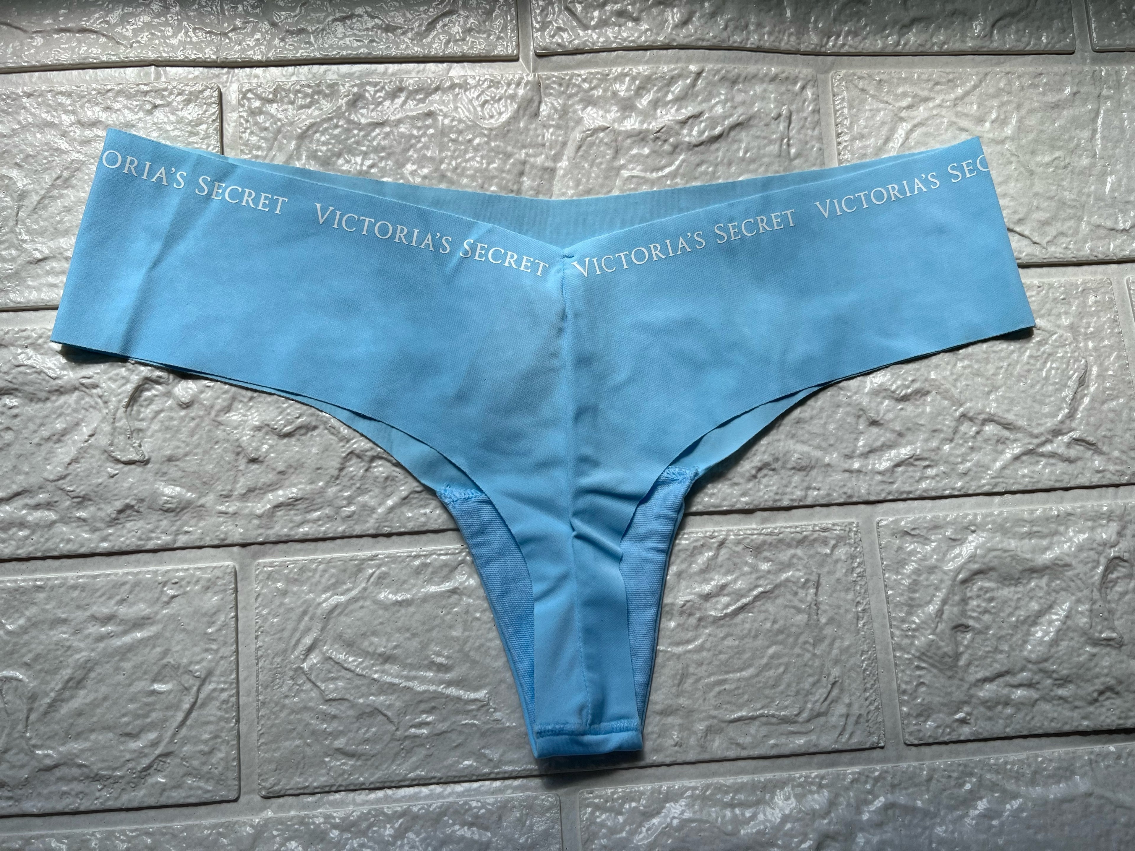 Panty VS